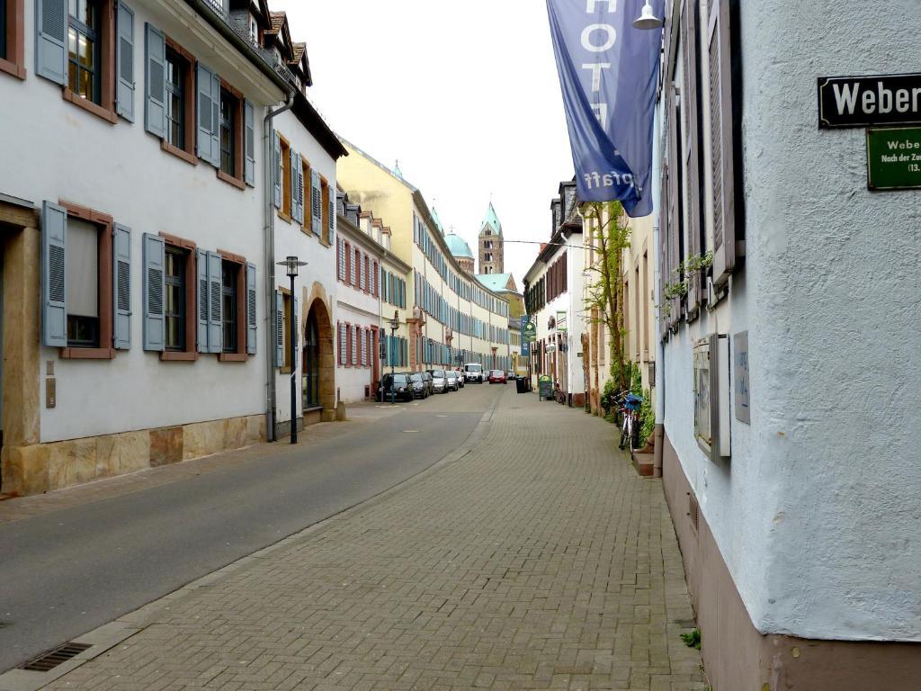 Hotel Trutzpfaff Spire Extérieur photo