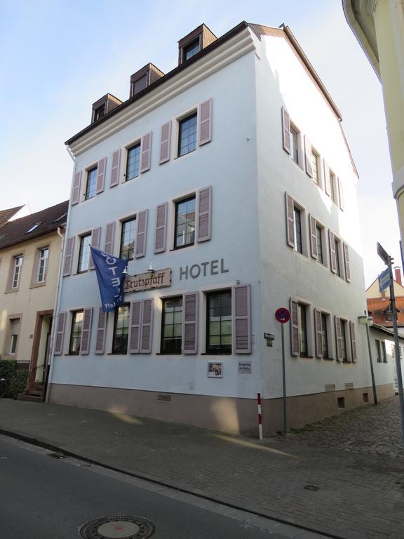 Hotel Trutzpfaff Spire Extérieur photo